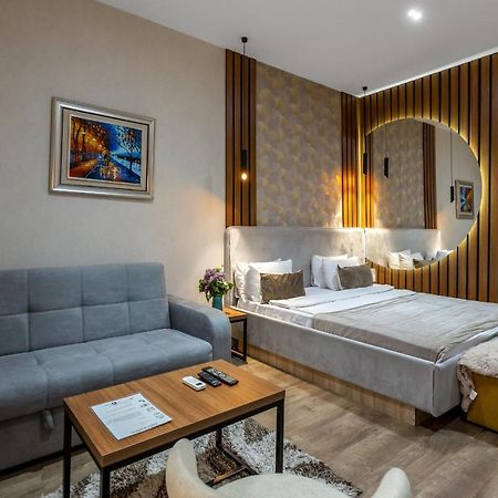 Seven Boutique Hotel Баку Екстер'єр фото